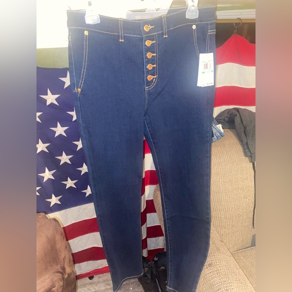 Micheal Kors Jeans - Picture 2 of 2
